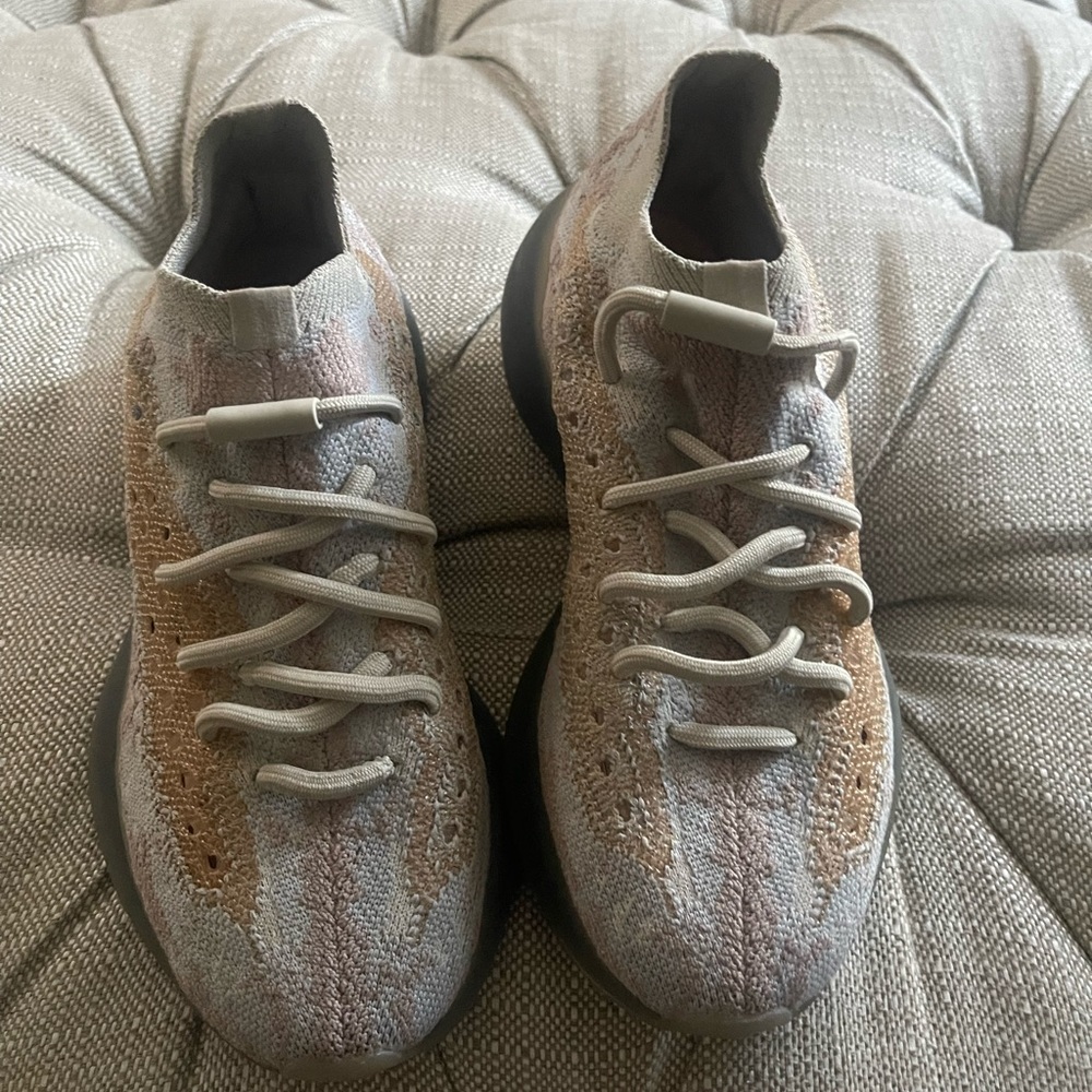 Yeezy 380 pepper non reflective